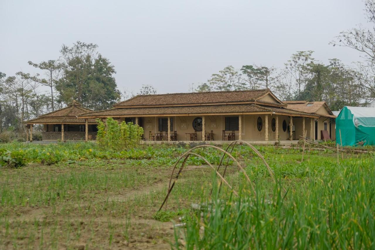 Tharu Community Lodge Kawasoti Exterior foto